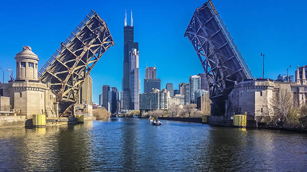 charter bus chicago attraction willis tower