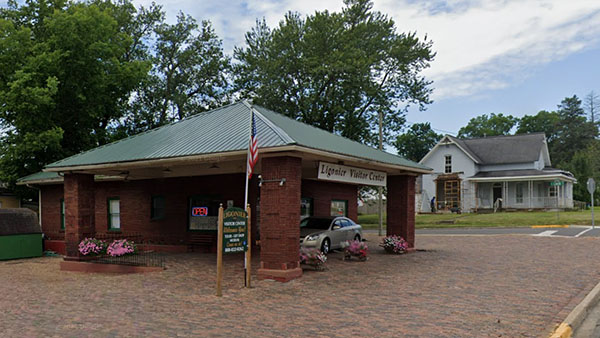 barons bus tickets city attractions lignoier indiana ligonier vistor center heritage station museum